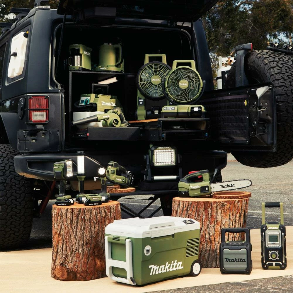 Makita Outdoor Adventure 18V LXT Brushless Wet Dry Vacuum 16 Makita Outdoor Adventure 18V LXT Brushless Wet Dry Vacuum - Image 14