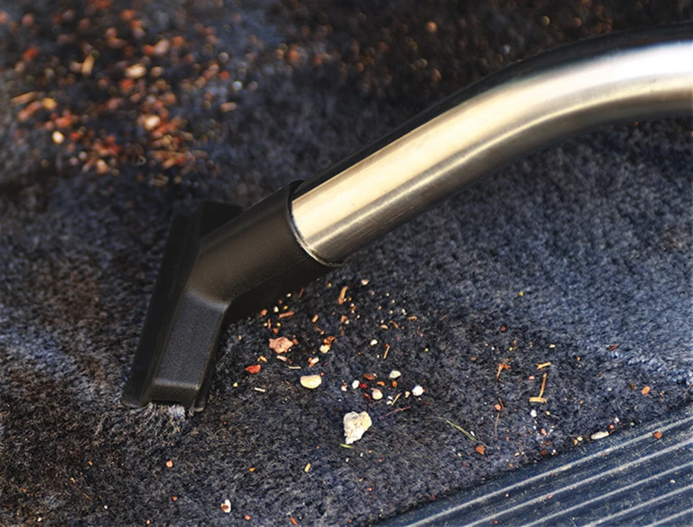 Stihl SE 122 Universal 7.9 Gallon Wet/Dry Vacuum 11 Stihl SE 122 Universal 7.9 Gallon Wet/Dry Vacuum - Image 9