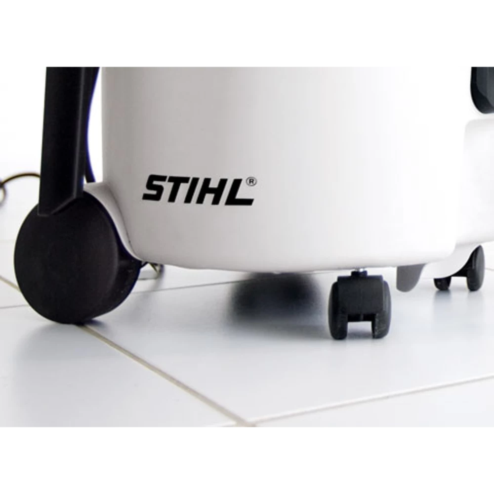 Stihl SE 122 Universal 7.9 Gallon Wet/Dry Vacuum 6 Stihl SE 122 Universal 7.9 Gallon Wet/Dry Vacuum - Image 4