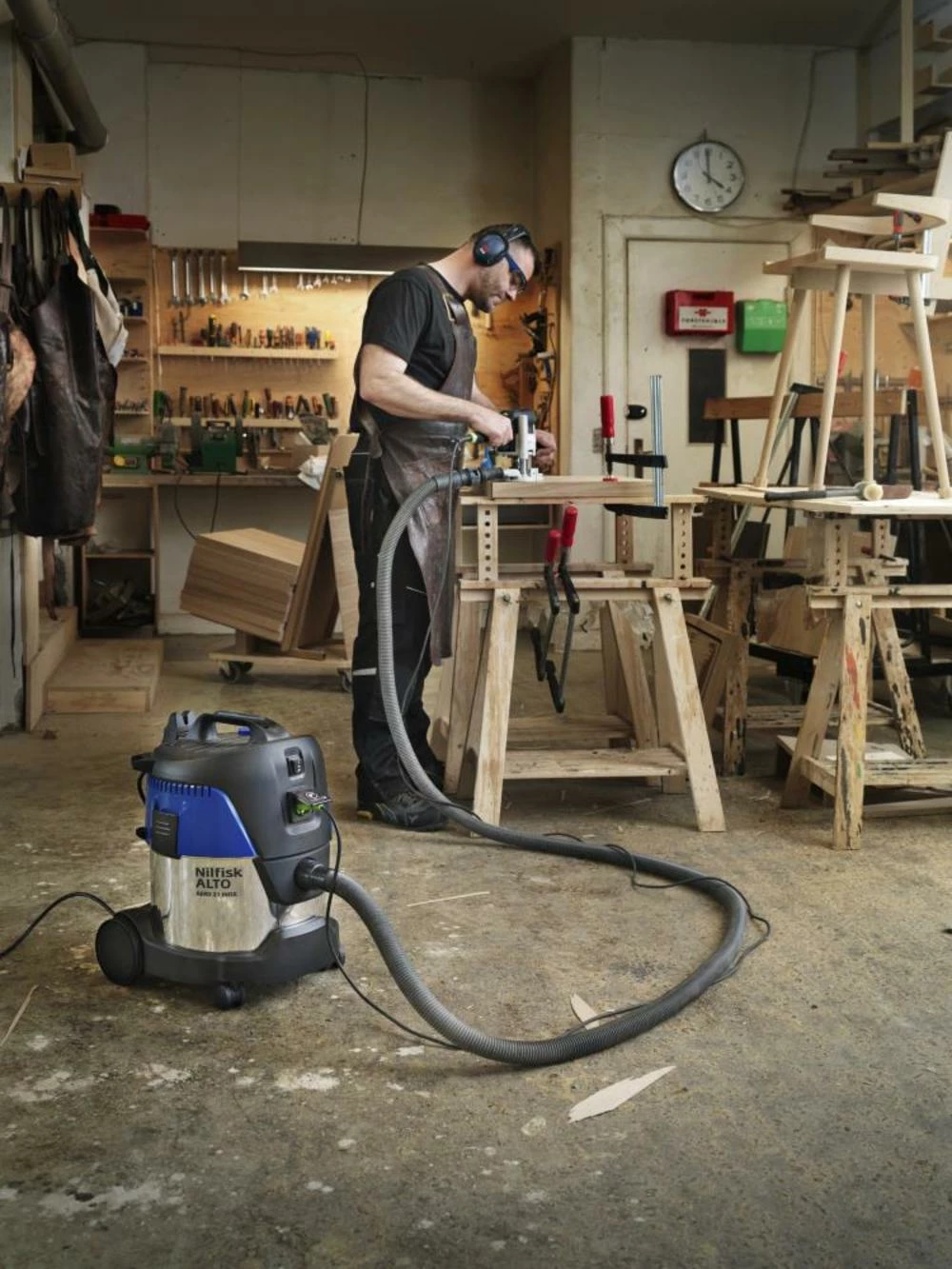 Nilfisk-Alto Aero 21 20 Liter Contractor-Grade Wet/Dry Vacuum 6 Nilfisk-Alto Aero 21 20 Liter Contractor-Grade Wet/Dry Vacuum - Image 4