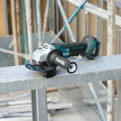 Makita 18V X2 LXT Lithium-Ion (36V) Brushless Cordless String Trimmer Kit (5.0Ah) And Brushless Angle Grinder 14 Makita 18V X2 LXT Lithium-Ion (36V) Brushless Cordless String Trimmer Kit (5.0Ah) And Brushless Angle Grinder -Cheap Power Tools Store 8CAB5BEE 9ECF 4957 8AD1 007AC3EF06A3 7