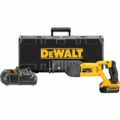 DEWALT 20V MAX Lithium Ion Reciprocating Saw Kit