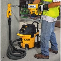 DEWALT Large Hammer Dust Extraction - Hole Cleaning -Cheap Power Tools Store C04D2C20 859D 4109 95D2 CE853868D575 7