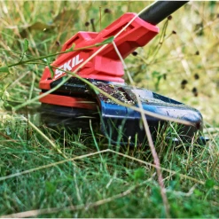 SKIL PWRCORE 20V String Trimmer 13" And Leaf Blower Kit -Cheap Power Tools Store LT4823B 10 SKIL 20V 13INCH BRUSHLESS STRING TRIMMER 20 1125 ACTION 03