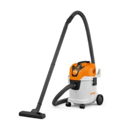 Stihl SE 33 Wet Dry Vacuum 3.2 Gallon