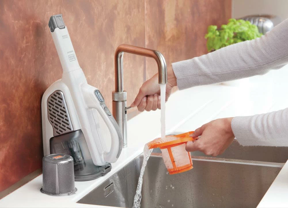 Black And Decker 12V Cordless Handheld Vacuum 14 Black And Decker 12V Cordless Handheld Vacuum - Image 12