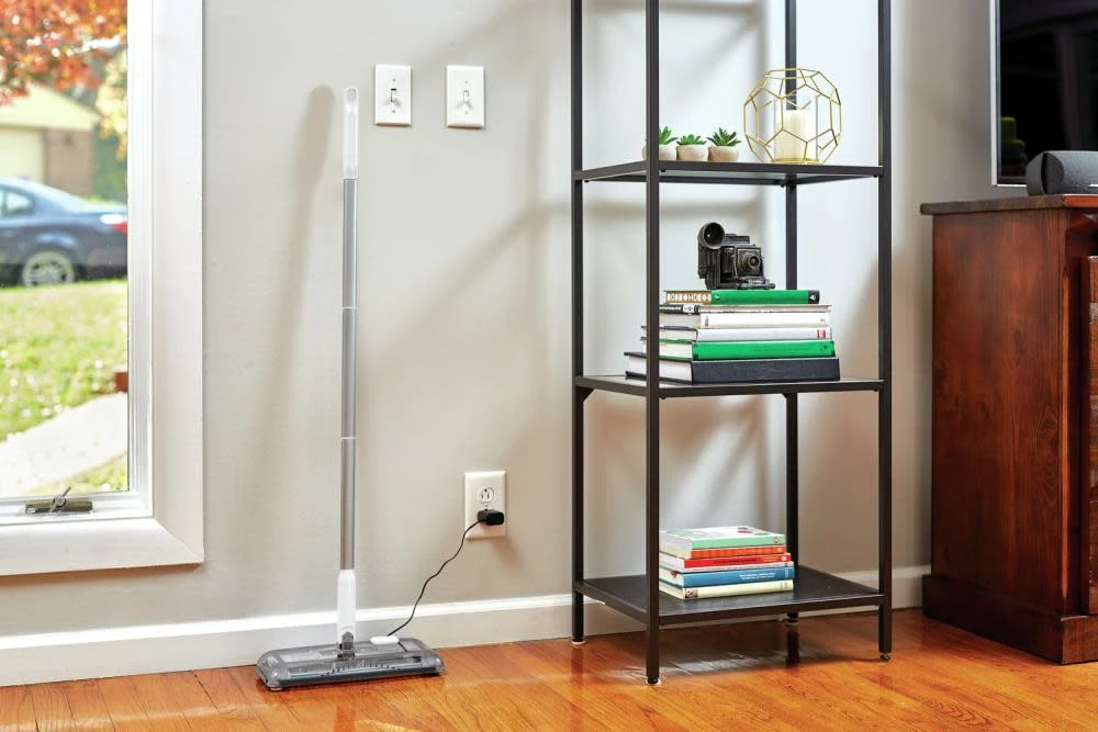 Black And Decker 30 Minute Runtime Lithium Powered Sweeper 21 Black And Decker 30 Minute Runtime Lithium Powered Sweeper - Image 19